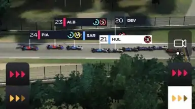 Screenshot von F1 Clash - Car Racing Manager 2