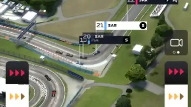 Screenshot von F1 Clash - Car Racing Manager 18