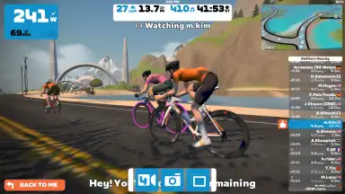 Screenshot von Zwift 1