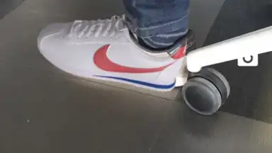Screenshot von Wanna Kicks 8
