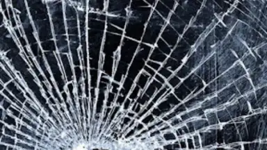 Screenshot von Prank Broken Screen Wallpaper 10